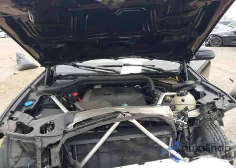 2021 BMW X3 xDrive30I z USA, uszkodzony, nr VIN 5UXTY5C0XM9E39935